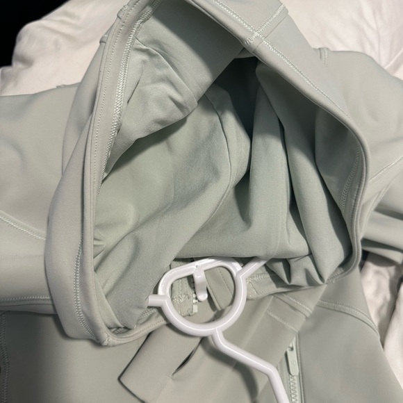 Lululemon light green hooded zip up - Picture 5 of 8